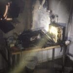 כיבוי שריפה במבנה מגורים בטירת כרמל • אדם נפגע (צילום: כבאות והצלה)