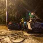 שריפת כלי רכב התפשטה לכבלי חשמל – רחוב אלנבי בחיפה (צילום: כבאות והצלה)