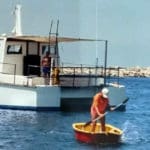 הקטמרן בנמל • שלמה לוי התמנון החיפאי – סיפורו של אבי הצלילה בחיפה (אלבום אישי – שלמה לוי)