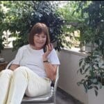 ענת לוי עם "הירוק הירוק החיפאי" (צילום: רחלי אורבך)