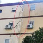 מבנים הממתינים לפינוי בינוי בשכונת קריית אליעזר (צילום: סמר עודה)