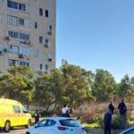 גופת גבר נמצאה מוטלת ברחוב (חי פה בשטח)