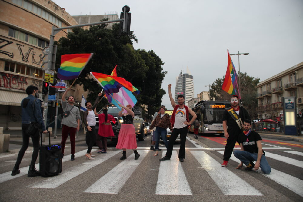 מחאה בחיפה מ"הגוש הגאה"(צילום:מאיה יאירי)