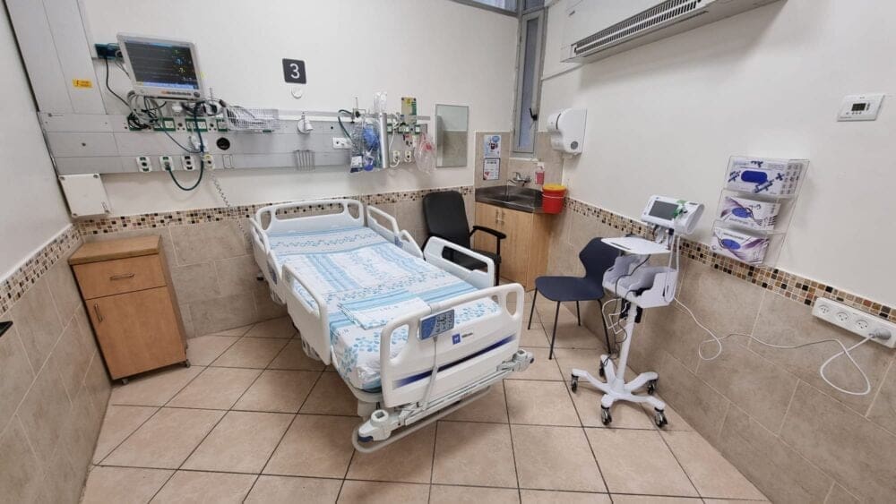 יחידת ניטור מוגבר שבץ מוחי שנפתחה ברמב"ם (צילום: הקריה הרפואית רמב"ם)
