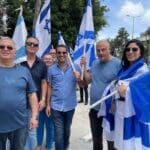 יום ירושלים בחיפה ○ צעירי הליכוד צעדו מכיכר ספר לחורב עם דגלי ישראל (צילום: חי פה)