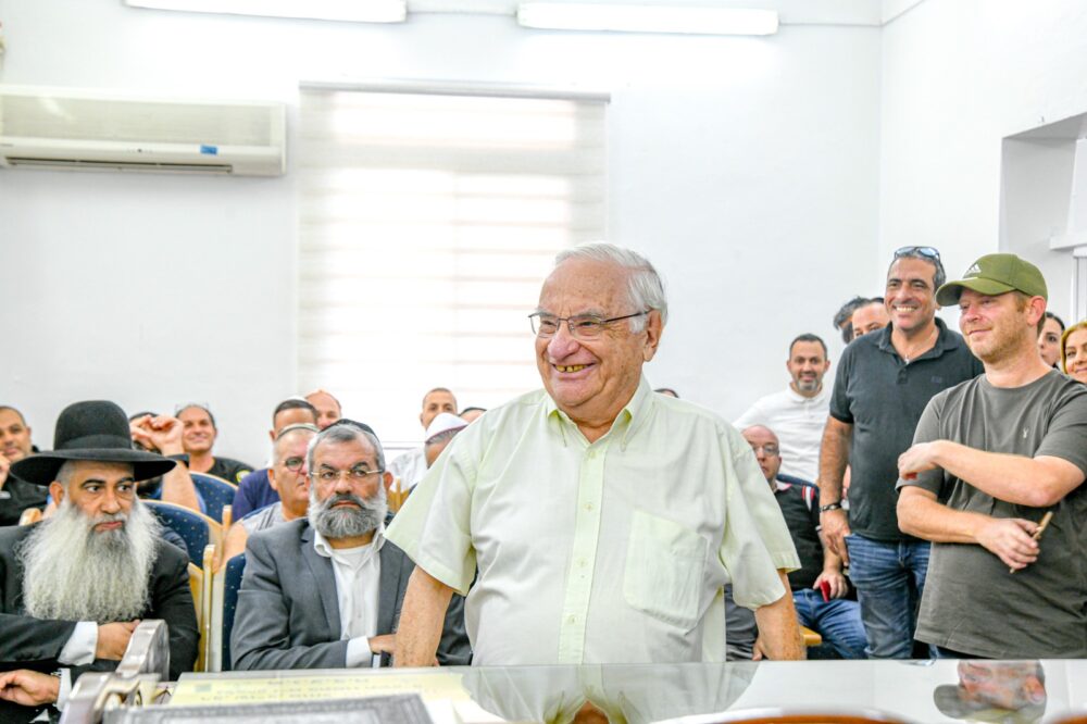 ד"ר שלמה עמיקם, נכדו של הרב ברוך מרכוס ז"ל (צילום: ניר בלזיצקי, דוברות עיריית חיפה)