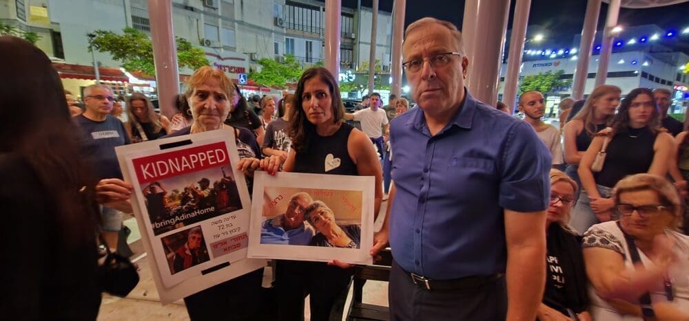 קריית ביאליק מתייחדת עם זכר הנופלים ומתפללת להחזרת החטופים והנעדרים (צילום: עיריית קרית ביאליק)