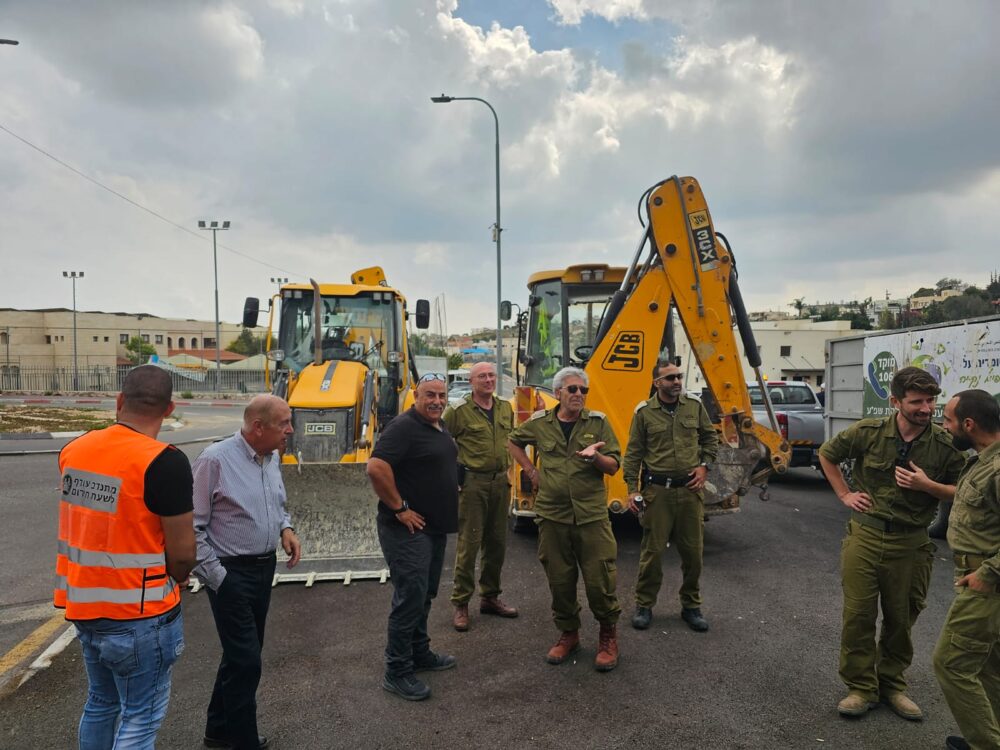 במסגרת היערכות המועצה המקומית עספיא לאפשרות של מלחמה - התקיים תרגיל מוכנות מכלול הנדסה לחירום (צילום: המועצה המקומית עספיא)