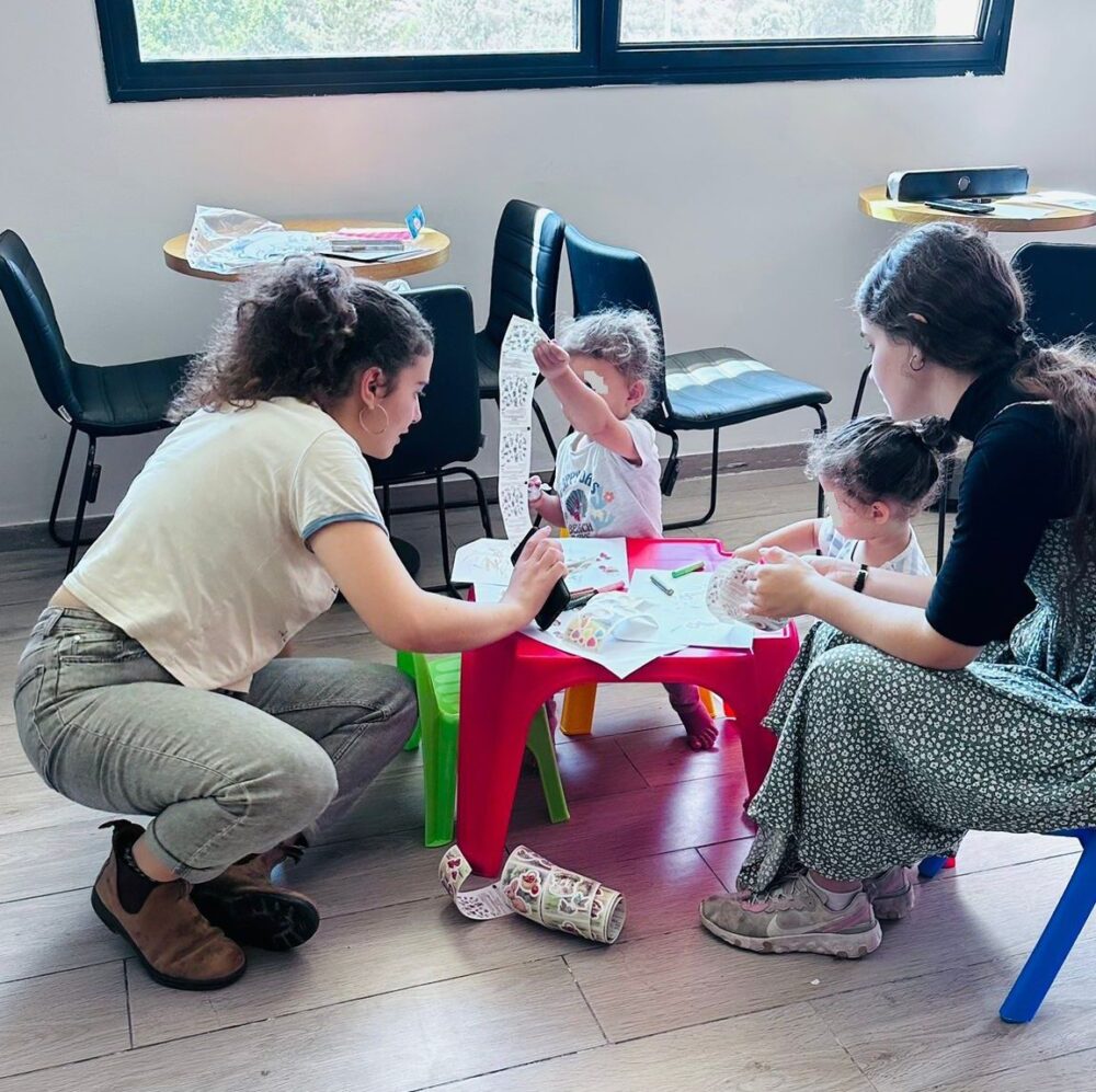 הוקם חמ״ל למידה בחיפה לילדים המפונים מהצפון ומהדרום (צילום: חמ״ל "לומדים")