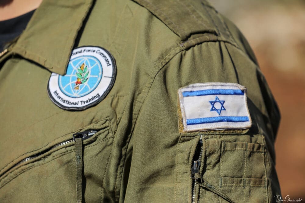 מרכבה16