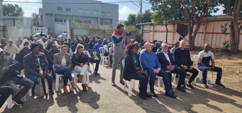 בטקס מרשים הונחה אבן פינה להקמת מועדון קהילתי לעדה האתיופית בקריית ביאליק (צילום: קריית ביאליק)