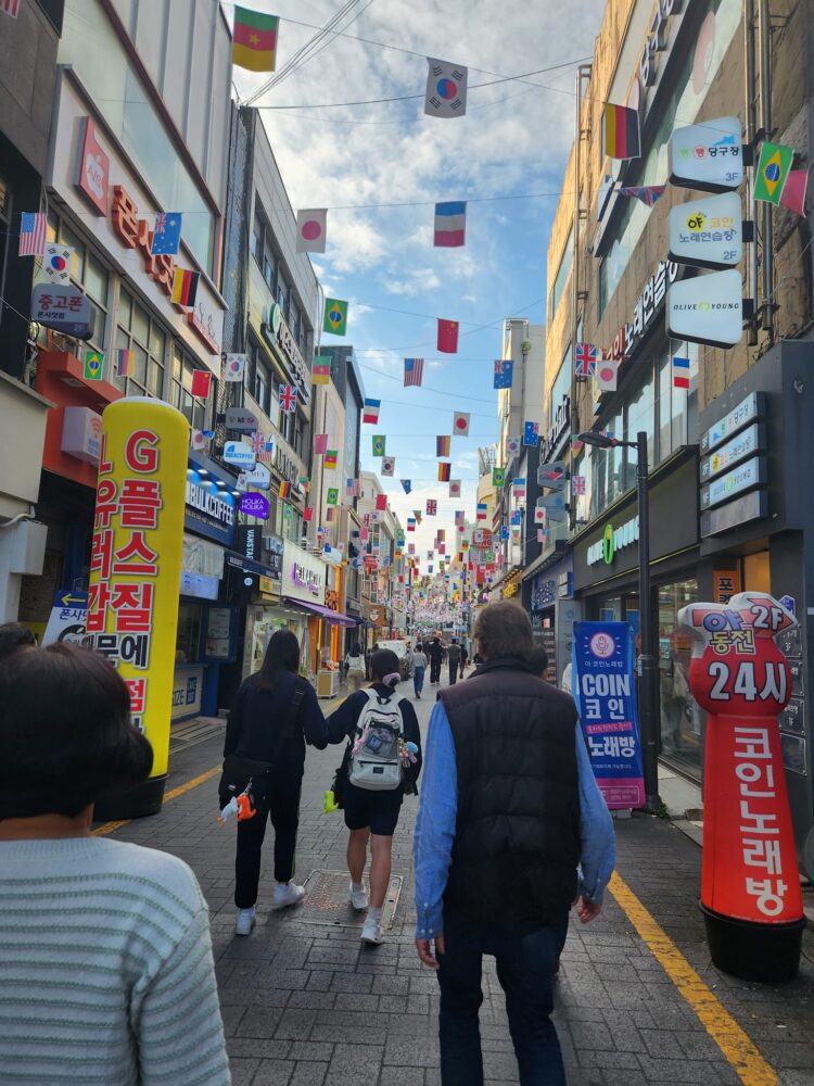 רחוב קוריאה (צילום: עדי לסרי)