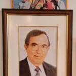 בבית נעמי זידמן – פרופ' שמואל זידמן וצילום משפחתי (צילום: רחלי אורבך)