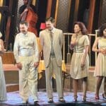 סווינג – תיאטרון חיפה – חלוקת פרחים    צוות  (צילום: חיים כהן)