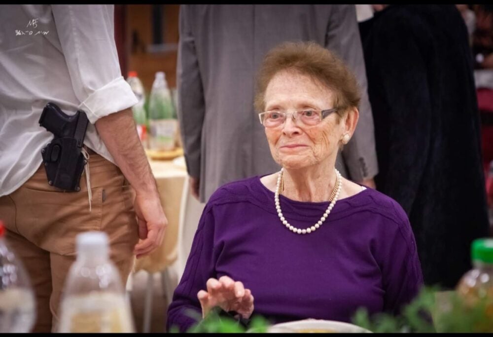 Esther Greitzer, a Holocaust survivor from Haifa, passed away • Over 1,000 people came to pay their last respects ○ The beautiful face of Israel • Watch – live here