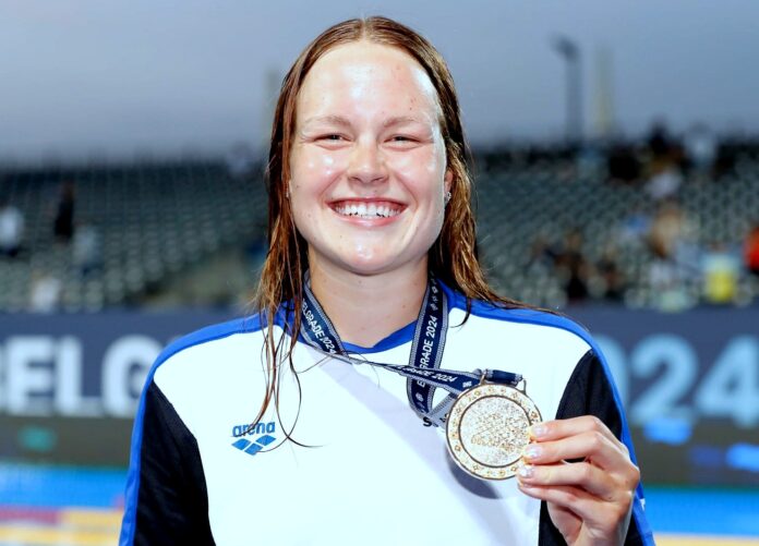 אנסטסיה גורבנקו זכתה במדליית הזהב באליפות אירופה (צילום: סימונה קסטרווילארי, איגוד השחייה)