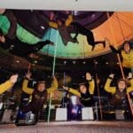 בבית דב פוקס – תמונת האומן: חלום דיגיטלי, כולם מרחפים יחדיו (צילום: רחלי אורבך)