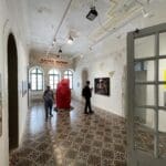 סיור במבנה "המפעל" שהפך למתחם אומנות  – בתים פתוחים בירושלים – 5/4/24 (צילום: ירון כרמי)