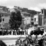 משטרה ותושבים בוואדי • צילום:אוסקר טאובר (*)