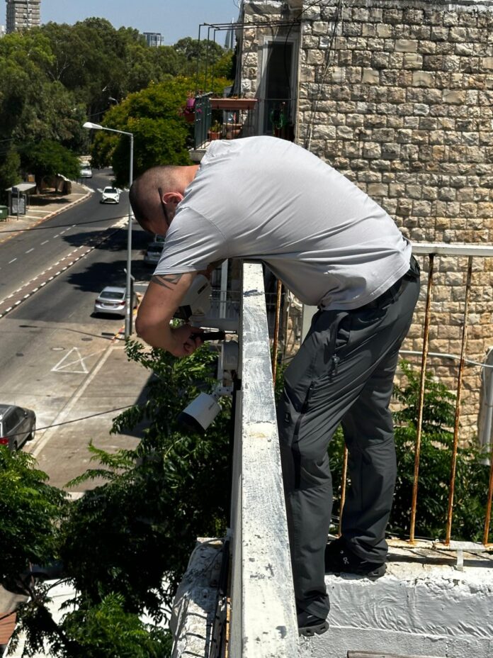 ארגוני פשיעה תלו מצלמות בחיפה (צילום: משטרת ישראל)