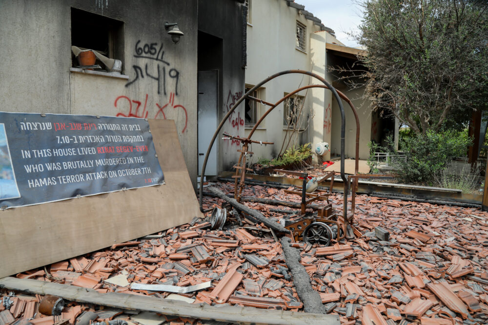 טבח 7 באוקטובר בקיבוץ בארי - הקיבוץ לאחר תשעה חודשים (צילום: דרור שמילוביץ)
