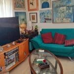 בבית עליזה וצבי שקולניק – סלון הבית (צילום: רחלי אורבך)