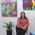 סמאח עווד בגלריה הנושאת את שמה "סמאח (צילום: נגה כרמי)