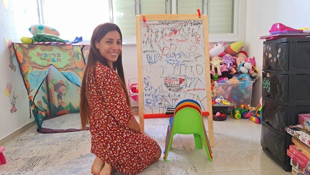 רוזאן שחאדה – האם אשר גאוותה בבנותיה (צילום: רחלי אורבך)