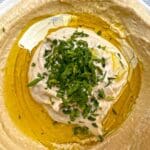 חומוס עם טחינה (צילום: ירון כרמי)