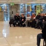 כנסיות וקהילות נוצריות בחיפה – נכבדים ודברי פתיחה בערב השקת התערוכה (צילום: לואיזה בל-אשכנזי)