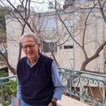 דן קלצ'קו – במרפסת הקיץ (צילום: רחלי אורבך)