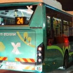 אוטובוס חשמלי של אגד (צילום: ירון כרמי)