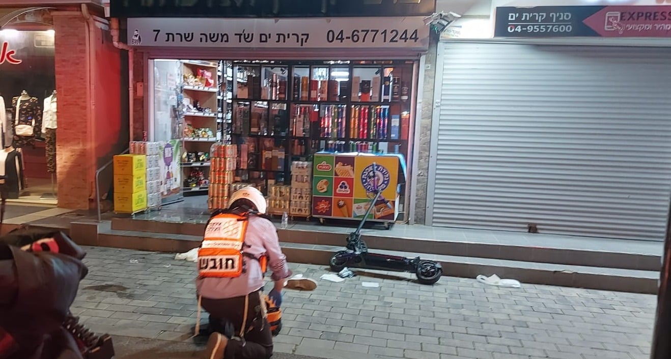 ירי בקריית ים: שני פצועים באורח בינוני (צילום: איחוד הצלה)