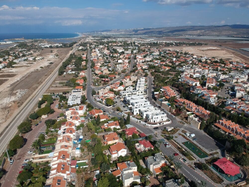 עתלית (צילום: דוברות מועצת חוף כרמל)