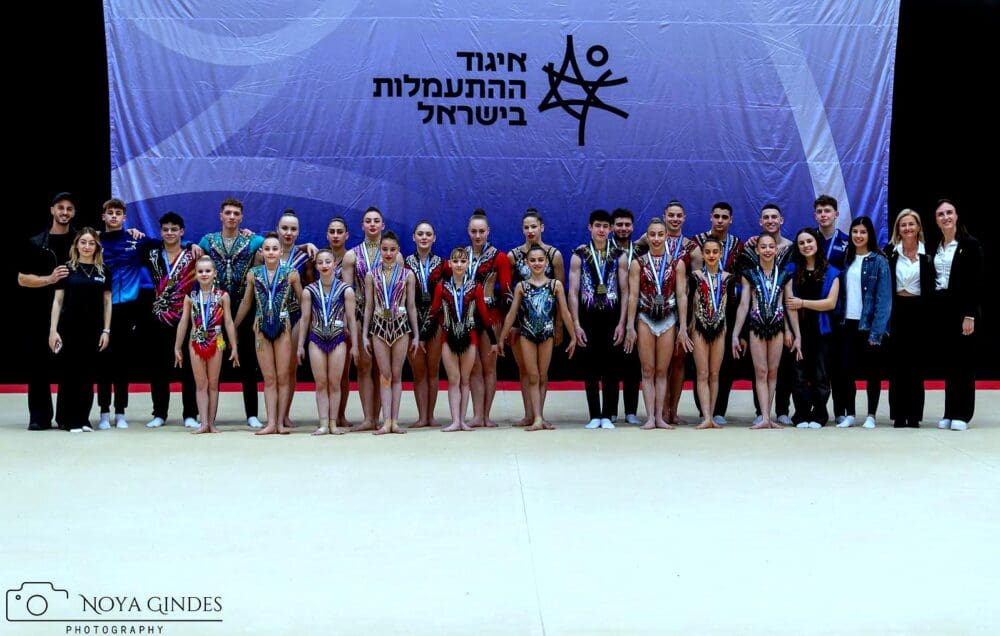הישגים מרשימים ל"מעופפי חיפה" באליפות ישראל באקרובטיקה (צילום: באדיבות קרן גינדס). 