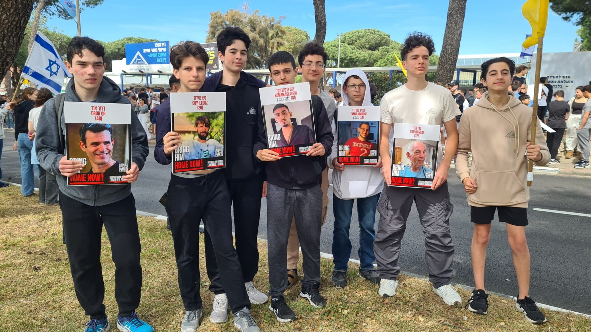 לחטופים אין מועד ב', קריאת בני הנוער בחטיבה העליונה בית בירם (צילום: יעל הורוביץ)