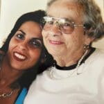 ד"ר קרן אור חן – עם סבתא רוזה (צילום: אלבום פרטי, משפ' אור-חן)