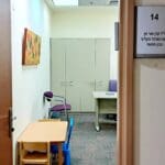 ד"ר קרן אור חן – "זה השער – צדיקים יבואו בו", במרכז הקליני האוניברסיטאי הבינתחומי (צילום: רחלי אורבך)
