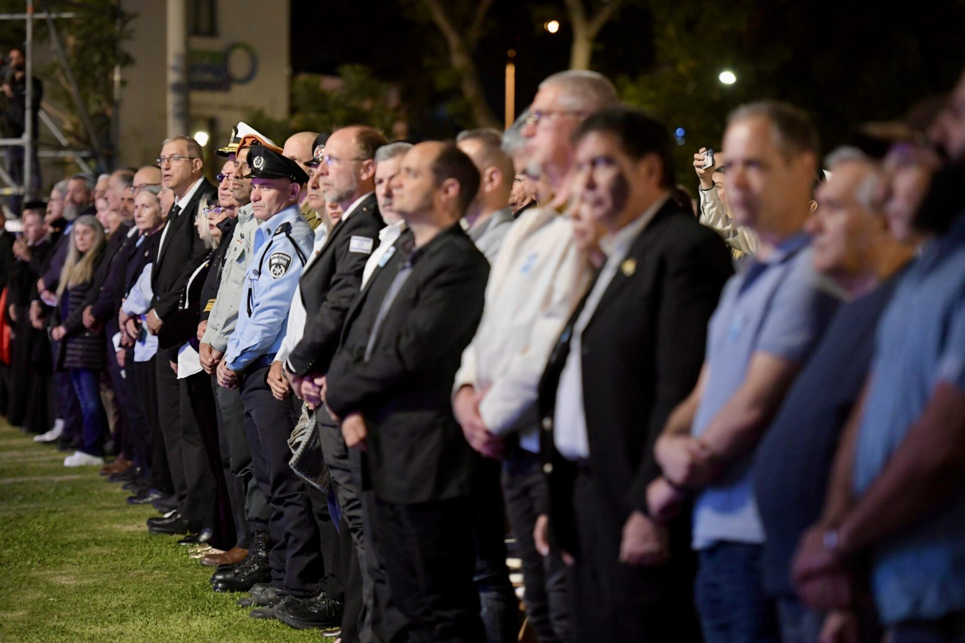 טקס יום הזכרון לחללי מערכות ישראל ונפגעי פעולות האיבה - חיפה - 29/4/25 (צילום: שרון לייבל)