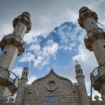 מסגד העדה האחמדית בכבאביר (צילום :שרון לייבל)