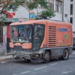 רכב טיאוט בתל אביב (צילום: שרון לייבל)