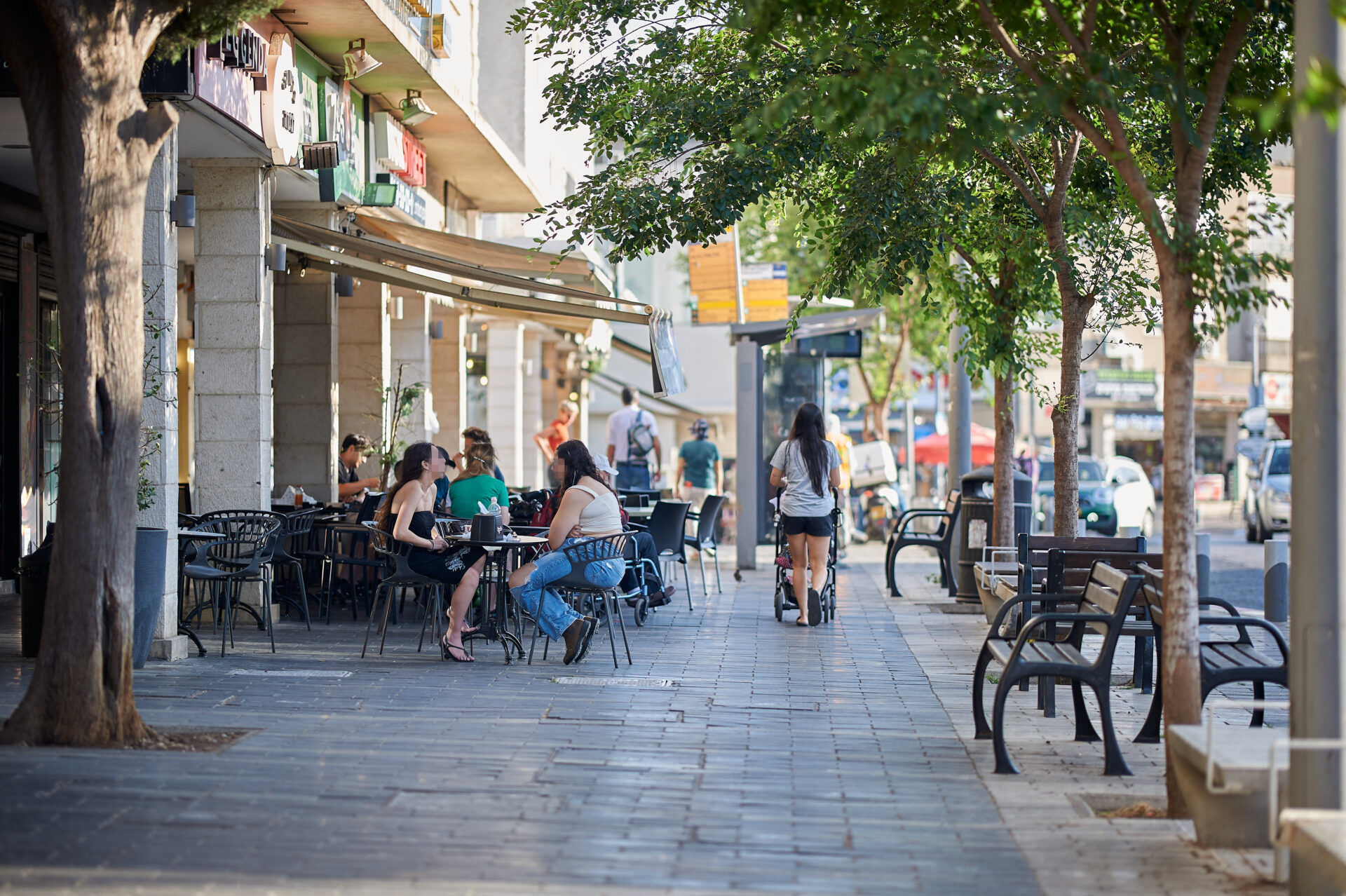 מרכז הכרמל (צילום: שרון לייבל)