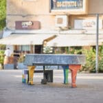 רחבת הפסנתר במרכז הכרמל (צילום: שרון לייבל)