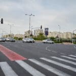 צומת ״מקסים״ בדרך ההגנה (צילום: שרון לייבל)