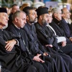 ראשי הכנסייה היוונית קתולית בעצרת ערב יום הזכרון בחיפה (צילום: שרון לייבל)