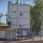 בניין מגורים בצומת קריית קריית חיים (צילום: שרון לייבל)