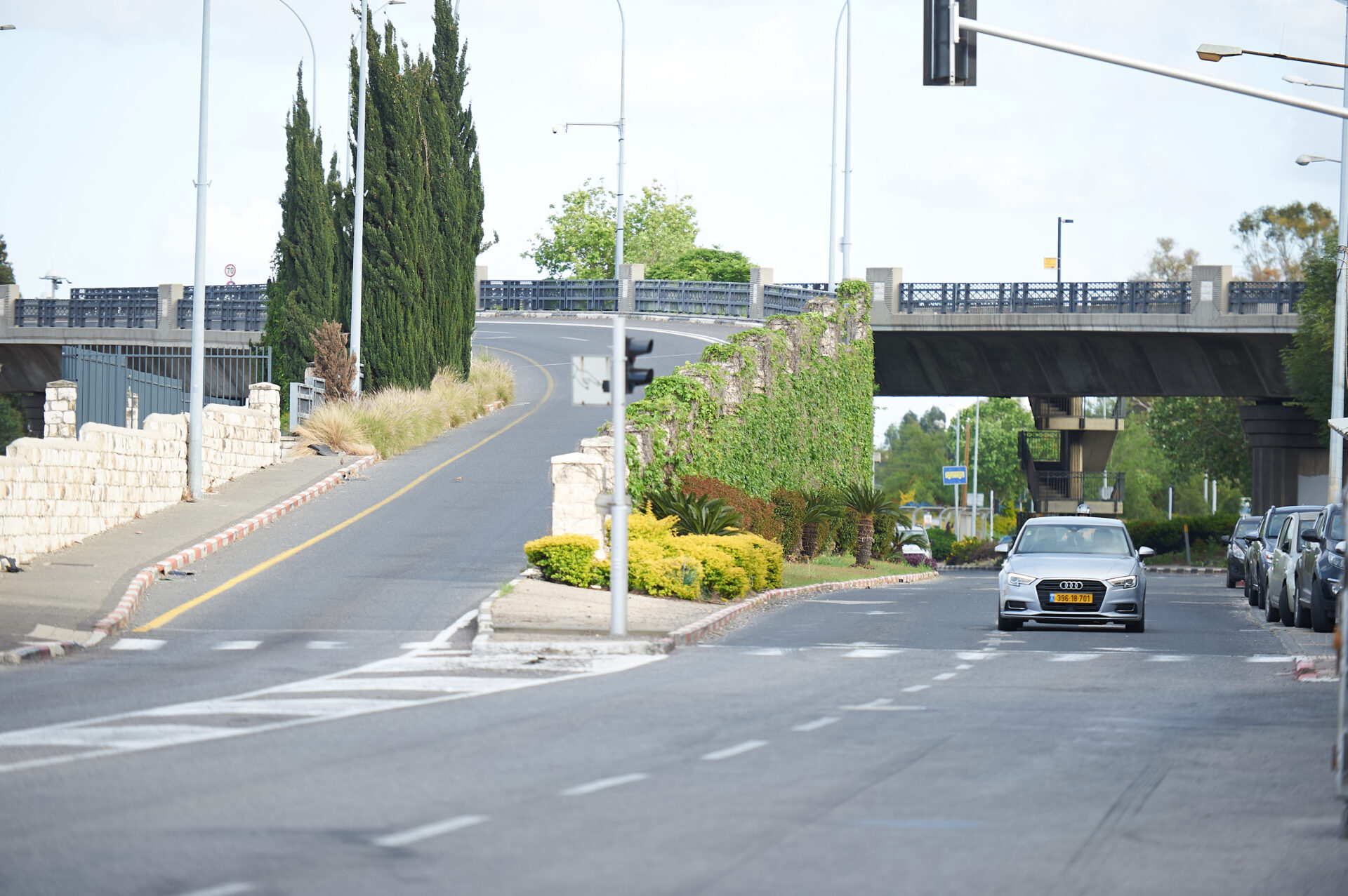 ירידה מכביש 22 (צילום: שרון לייבל)