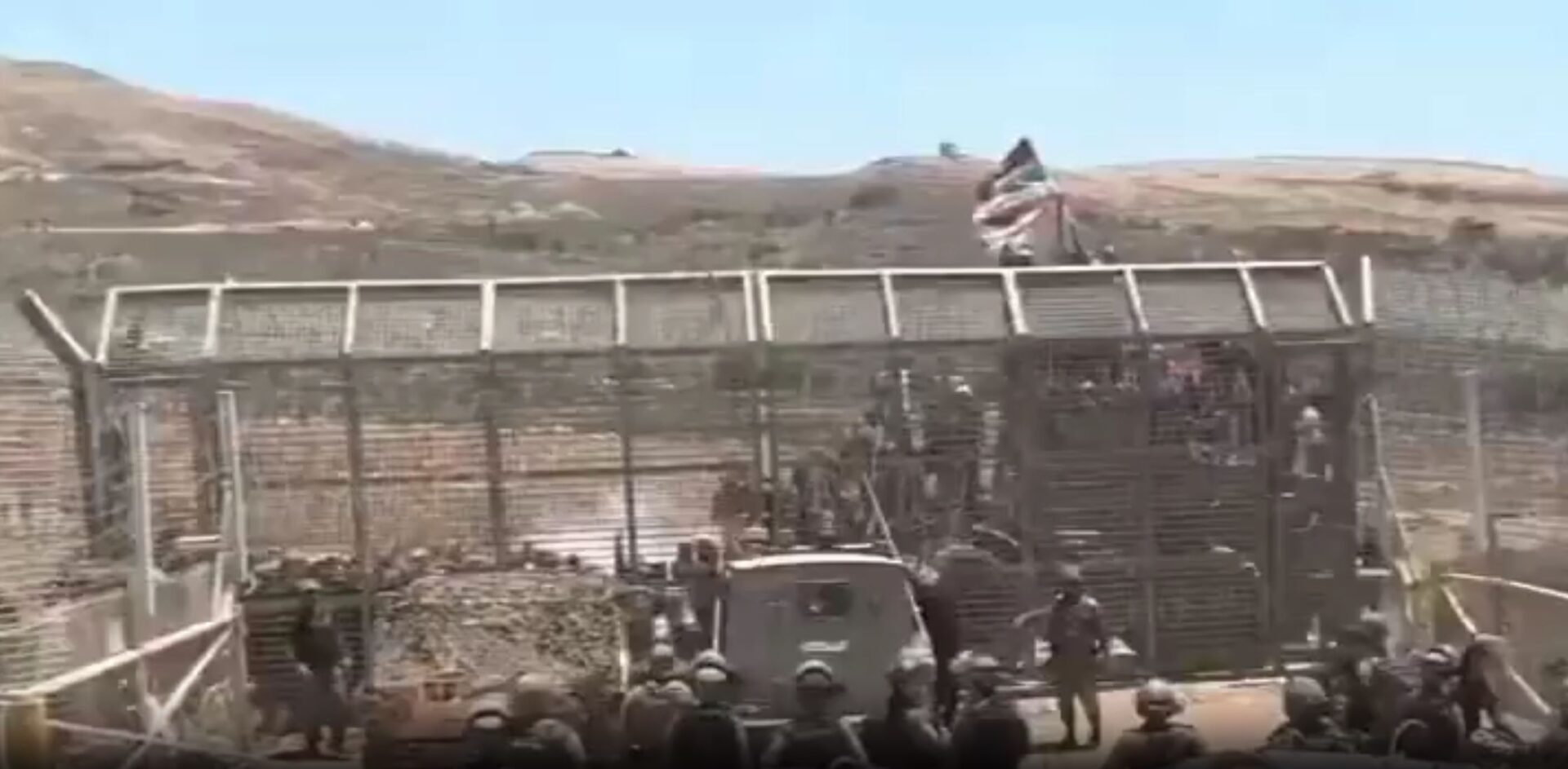 הדרוזים הישראלים פורצים לסוריה במטרה להגן על אחיהם (צילום: רשתות ערביות)