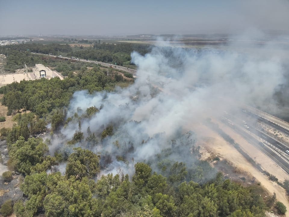 ריפה בסמוך לכביש 22 (צילום: יחידה אווירית כב