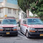 מגן דוד אדום, מד"א, חולה, חולים, מחלה, איחוד הצלה, הצלה, אמבולנס, חובש, פראמדיק, מתנדב, לב, התמוטט, שבץ, התקף, חירום, רפואה, עזרה ראשונה, פינוי, רפואי, חבישה, החייאה, דפיברילטור, רופא, רפואה, תרופות, אלונקה, תאונה,  נט״ן, טיפול נמרץ, 101